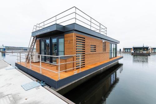 Klitten Boat Rental | Hausboot Atlantis