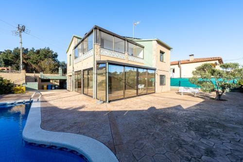 Llagostera House | Hauzify I Casa Selvabrava