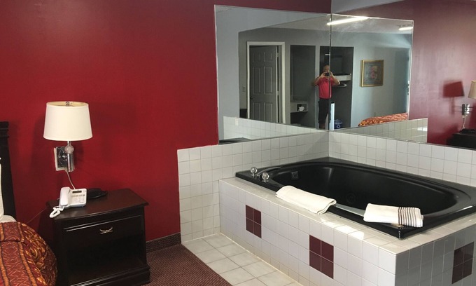 Galloway Hotel | Haven Inn and Suites