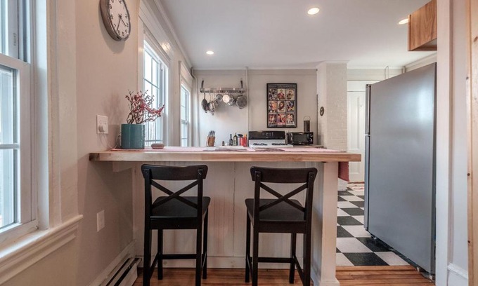 East End Apartment | Haven on the Hill
