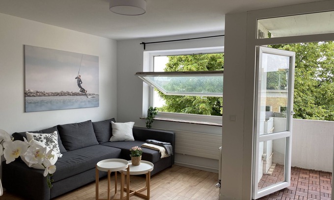 Mitte-Sud Apartment | Haven Stuuv - Ferienwohnung in Bremerhaven