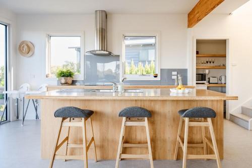 Harmers Haven House | Haven Views Harmers Haven