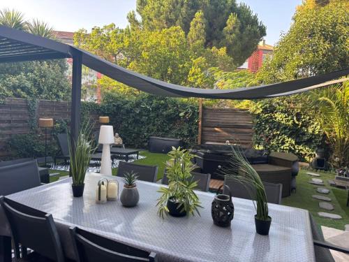 Lattes Apartment | Havre de paix avec jardin et terrasse