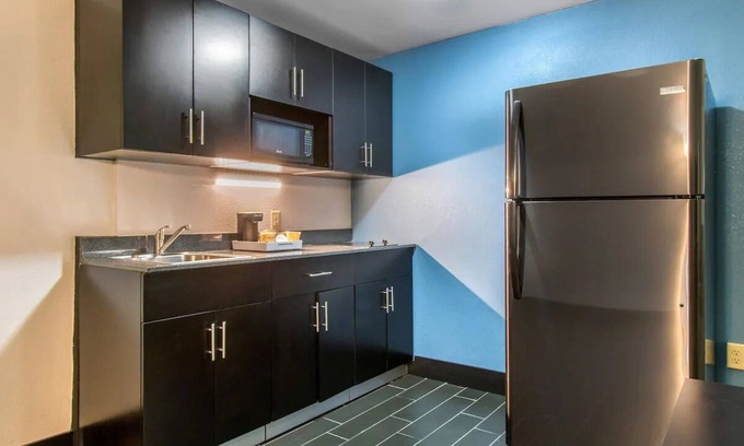 Chambersburg Hotel | Hawthorn Extended Stay by Wyndham Chambersburg
