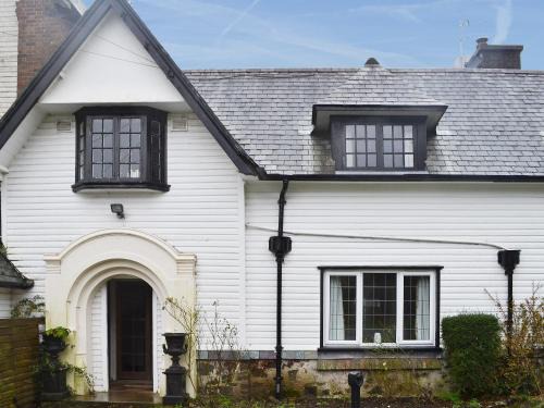 Llanddona House | Hawthorn