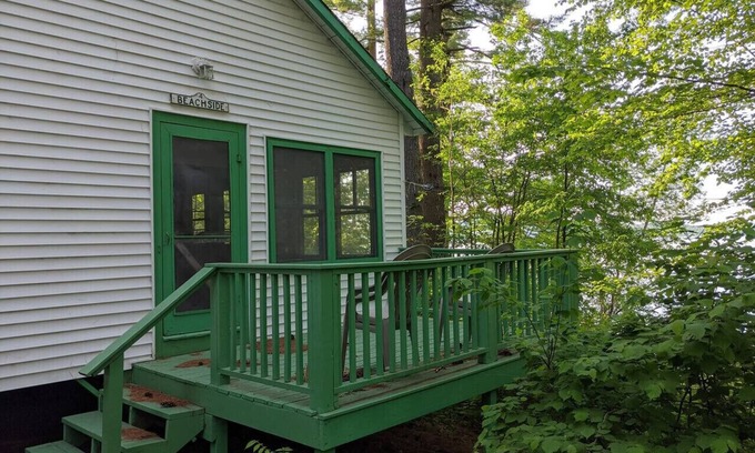 Raymond Cottage | Hawthorne Cottages Beachside