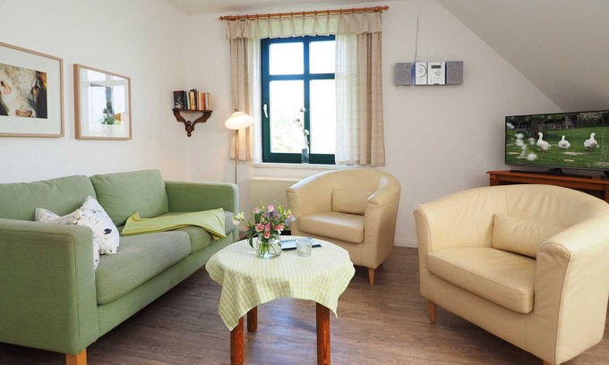 Dargen Apartment | Hayloft - Ferienhof Hafflandsichten