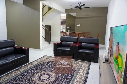 Kulim House | HAZZ Homestay 4 Bedrooms