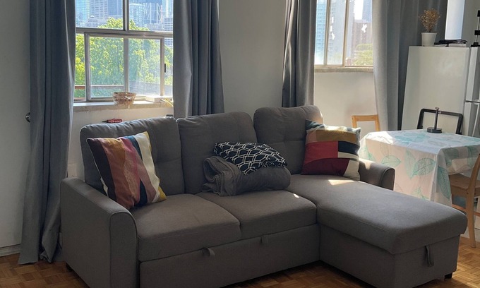Midtown Toronto Apartment | Heart of Downtown Cityscape Retreat