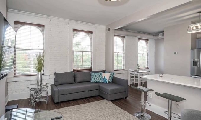 Covington Condo | Heart of Mainstrasse 4