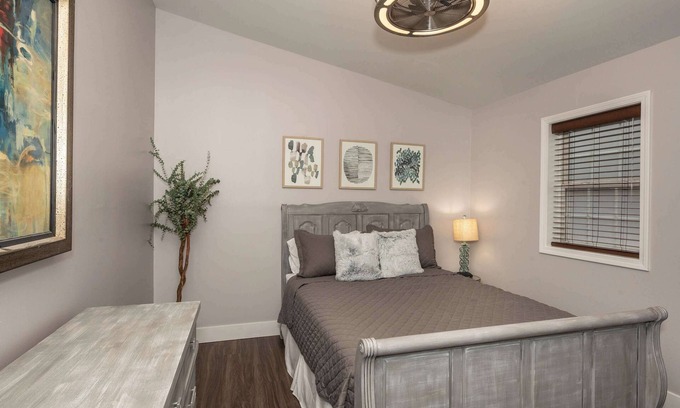 Covington Condo | Heart of Mainstrasse 2