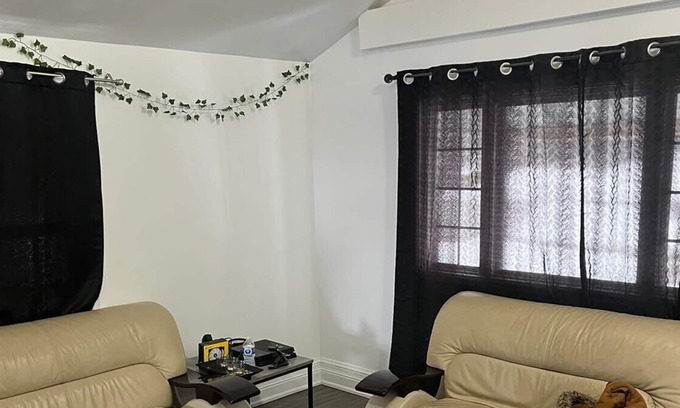 Durham Region House | Heart of Oshawa (Close to Oshawa Centre, Hwy 401, GM Plant, and Parks).