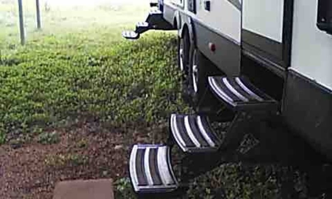 Manchaca House | ⛱ Heartland North Trail 31' RV