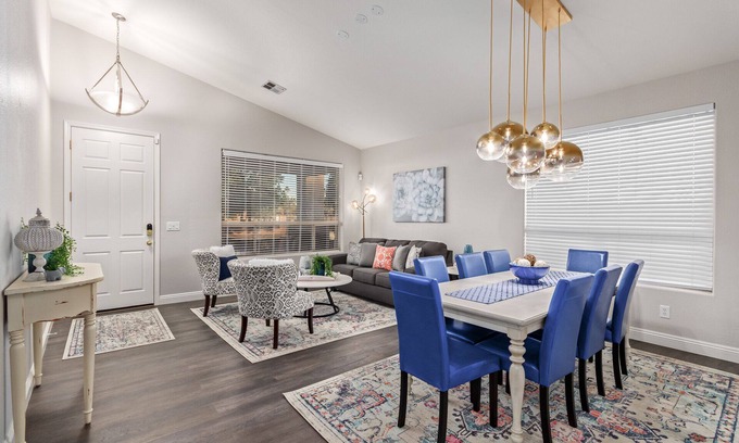 Mesa House | Heated Pool! 2 King Rooms! Sleeps 8!