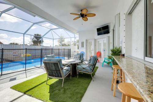 Port Saint Lucie House | Heated Pool and Grill Modern Port St Lucie Home