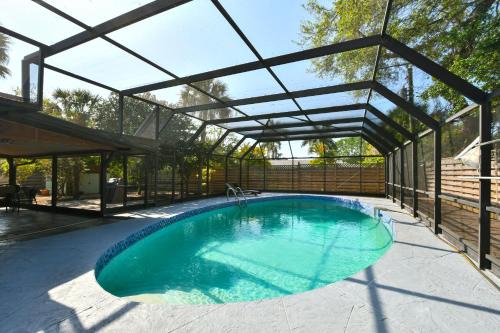 Sarasota House | Heated Pool Home - VERY close to Siesta Beach, Restaurants & Shops!