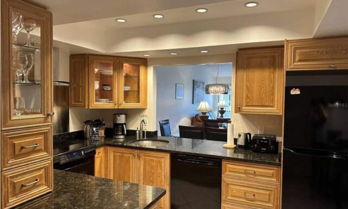 Sarasota Villa | Heated pool/Jacuzzi/Pickleball/3637YPC