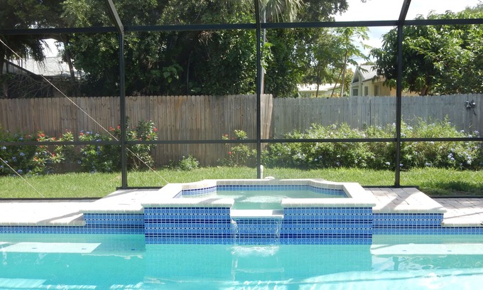 Gulf Gate Estates House | Heated private pool and spa home close to Siesta Key Beach