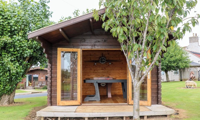 Northallerton Cottage | Heathcliff