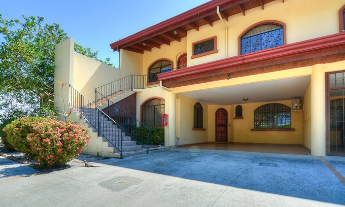 Samara Condo | Heaven On Earth! Perfect Get-Away! Gorgeous Beach. Pool. Couples &/or Families.
