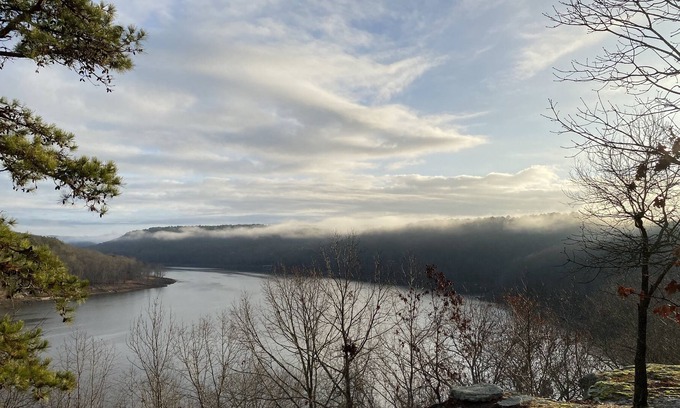 Edgemont Cottage | Heavenly Lake View Cottage on Greers Ferry Lake