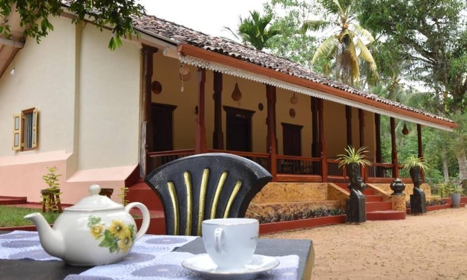 Galle House | Heavens EDGE Villa in Galle Peaceful Location and beautiful Garden