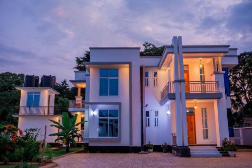 Kahe Hotel | Heim Villa