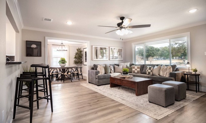 College Station House | Helena Haven: 4BR/3BA, Near Top Golf & Kyle Field