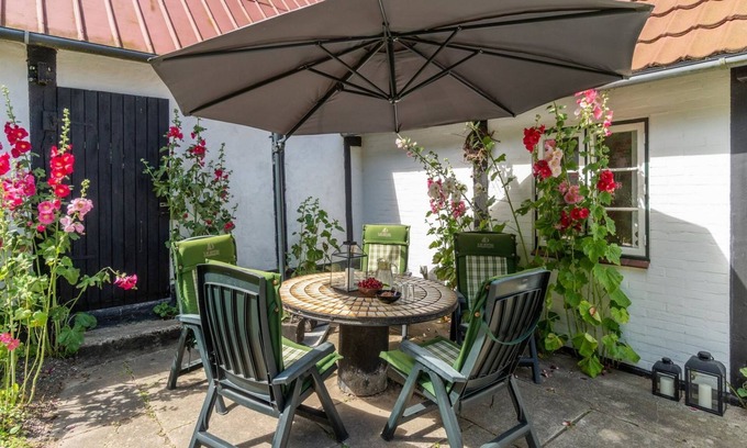 Akirkeby House | "Héléne" - 2.4km from the sea by Interhome