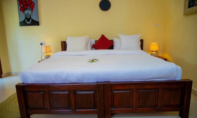 Karatu Cabin | Helens Luxury Resort