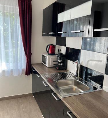 Mako Apartment | Helga Apartman