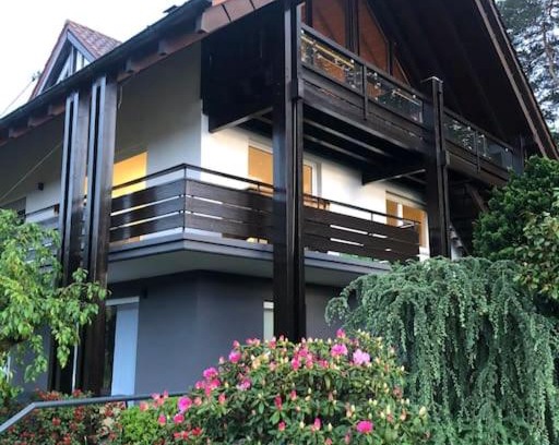 Buehlertal Apartment | Helle große Wohnung mit grandiosem Ausblick, Terrasse und Balkon