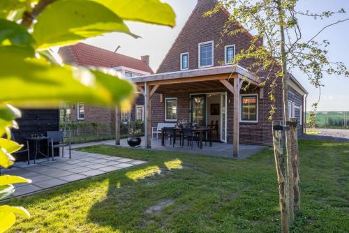 Ossenisse House | Hello Zeeland - Vakantiewoning Knuitershoek 104