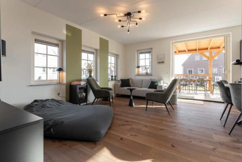 Ossenisse House | Hello Zeeland - vakantiewoning Knuitershoek 80