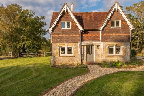Cranbrook House | Hensill Farmhouse