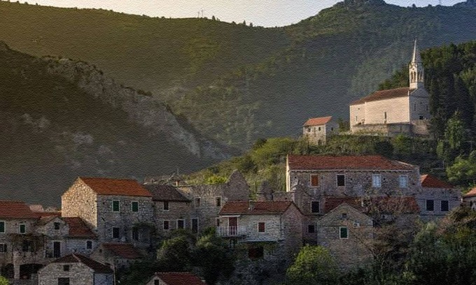 Pitve Apartment | Heritage 4-Stars Apartment Kyra, Pitve Hvar