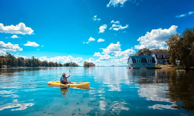 Brier Hill Cabin | Heron Lodge - The Lodges at Oak Point, 1000 Islands - Right on the River!