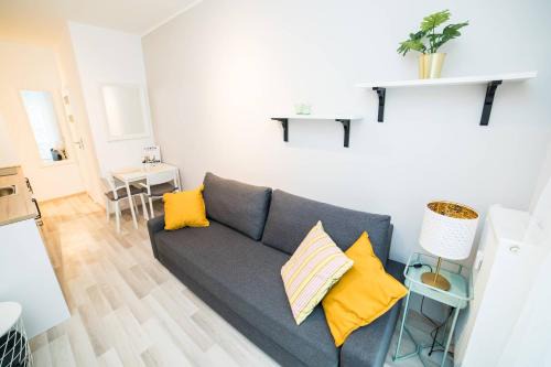 Torun Apartment | Hey Stay Apartment with private garden