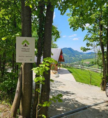 Zagorje ob Savi Apartment | Hiška pod krošnjami