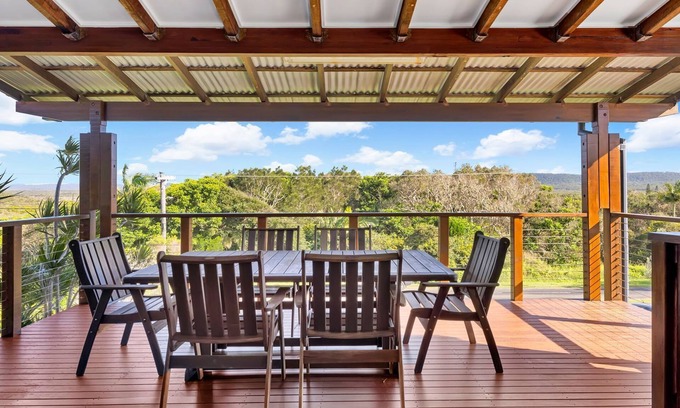 Brooms Head House | Hibiscus Dreaming - Brooms Head Village Location