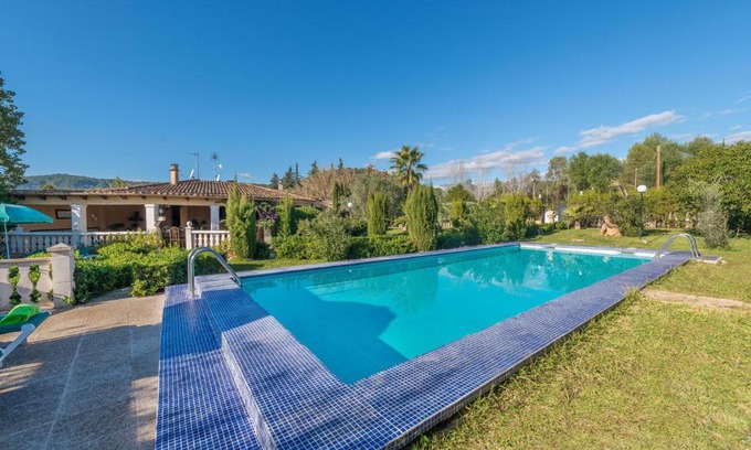 Crestatx Villa | Hibiscus