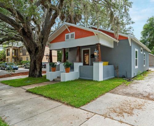 Tarpon Springs House | Hibiscus Hideaway