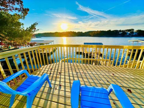 Lake Ozark House | Hickory Haven Private Lakefront Home