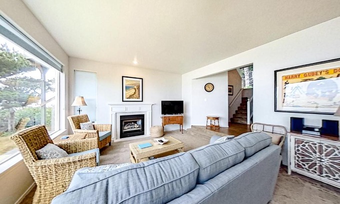 Lincoln City House | Hidden Drive