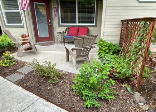 Southeast Boise House | Hidden Gem in SE Boise with hot tub and wood burning fireplace