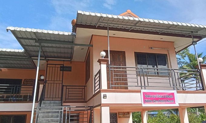 Thung Song Hotel | Hidden Gem