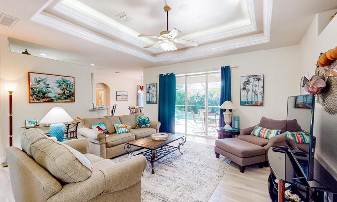 North Port House | Hidden Hideaway