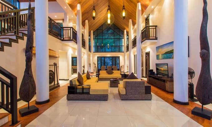 Rawai Villa | Hidden Pool Villa, A Hidden Haven Just For You