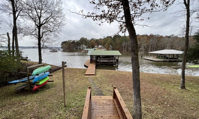 Farmerville House | Hideaway Cove - Lots of space, air hockey table, screened porch, Fishing Dock