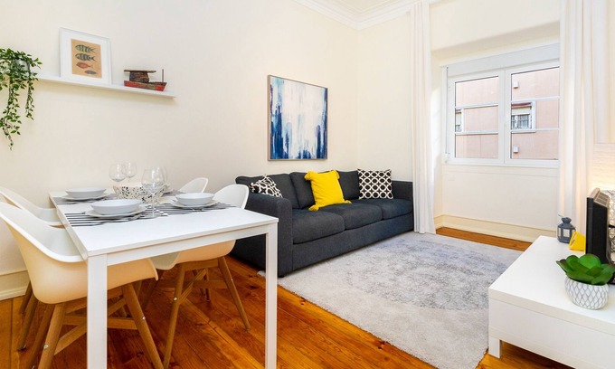 Alto do Pina Apartment | Hideaway Family Apartment